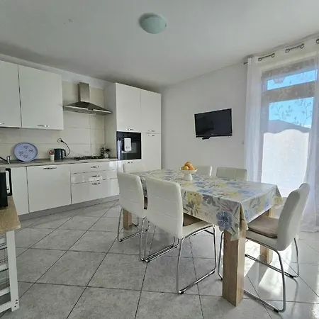 With Parking Space - 20788 Apartamento